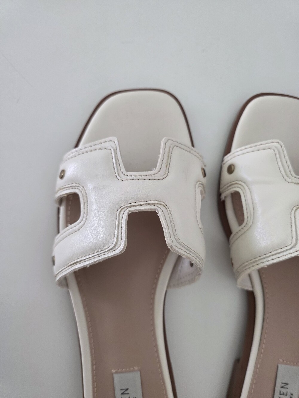 Harlien Slide sandals In Cream / STEVEN NEW YORK Size 8 - Picture 2 of 3